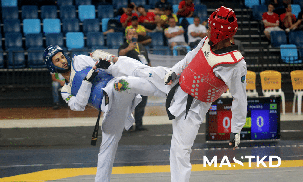Mas - Edival Pontes - o Netinho, em luta contra cubano na seletiva para o taekwondo em Santiago-2023