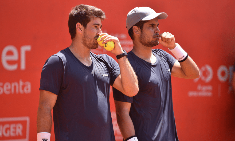 Orlando Luz e Marcelo Zormann enquanto jogam no Challenger de Madrid