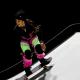 Rayssa Leal enquanto desse pista de evento da Liga de Skate Street (SLS)