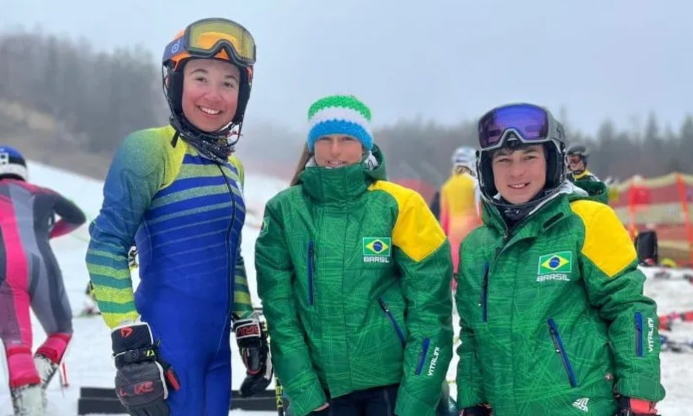 Carlotta Fagnani, Emily Magnani e Leopoldo Fagnani representando o Brasil em solo italiano