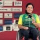 Gilmara do Rosário posa com medalha de bronze na etapa de Ostend da Copa do Mundo de Ciclismo Parallímpico