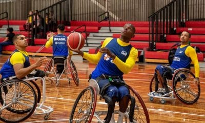 Equipe masculina do Brasil em preparação para o Mundial de basquete em cadeira de rodas