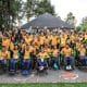 Atletas do Brasil pousam para foto com medalhas no Parapan de Jovens