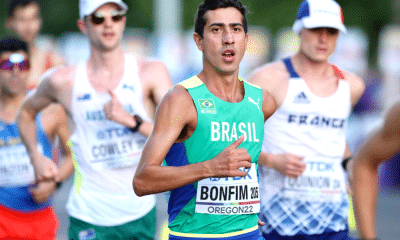 Caio Bonfim durante participação na marcha atlética do Mundial de Atletismo de 2022