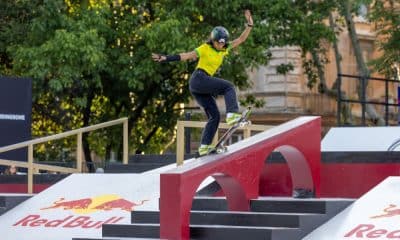 Rayssa Leal compete no Pro Tour de Roma de skate street