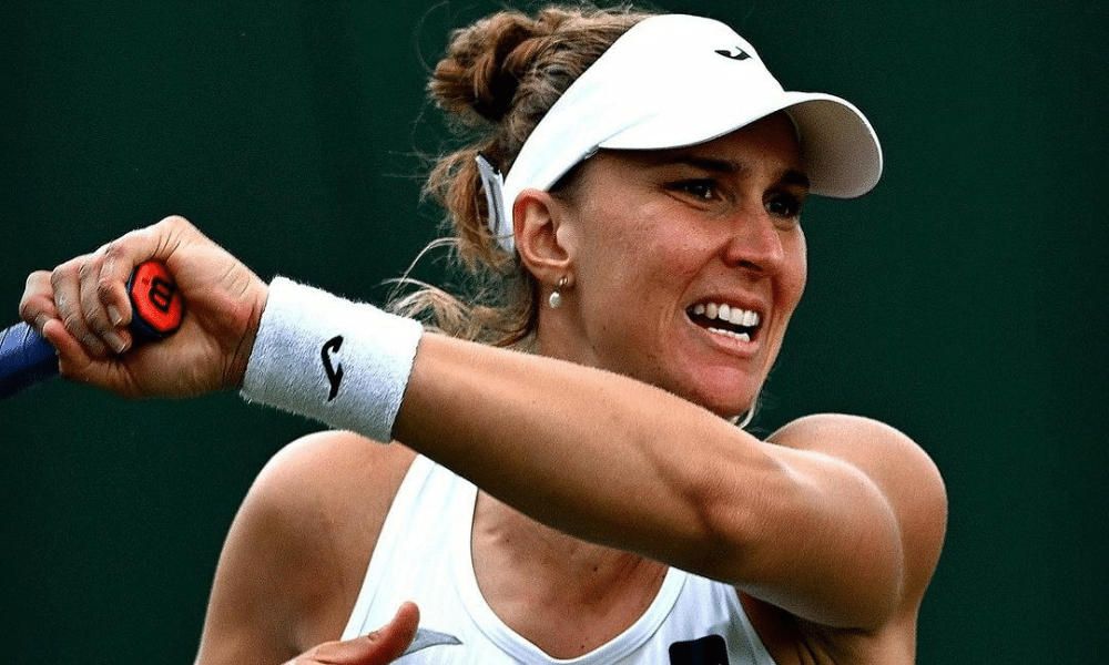 Bia Haddad Maia faz força durante partida de segunda rodada no Grand Slam de Wimbledon