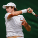 João Fonseca durante disputa do torneio juvenil de Wimbledon