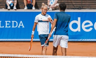 Rafael Matos e Francisco Cabral conversam no ATP 250 de Bastad