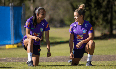Adriana e Tamires durante primeiro treino da Seleção Feminina em Gold Coast para a Copa do Mundo Feminina
