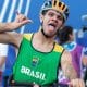 Vinícius Quintino comemora a medalha de bronze no Mundial de atletismo paralímpico