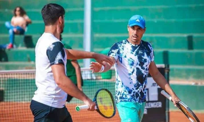 Na imagem, Zormann e Romboli comemorando ponto no Challenger de Todi.