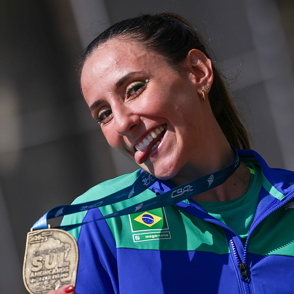 Juliana Campos salto com vara meeting indoor Atletismo ouro campeonato Sul-americano de atletismo