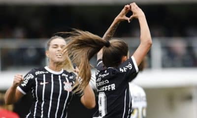 Comemoração das jogadoras o Corinthians na vitória sobre o Santos pelo Brasileiro Feminino (Rodrigo Gazzanel/Agência Corinthians)