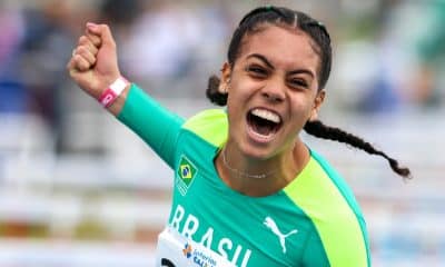 Lays Rodrigues Silva vibra após prova