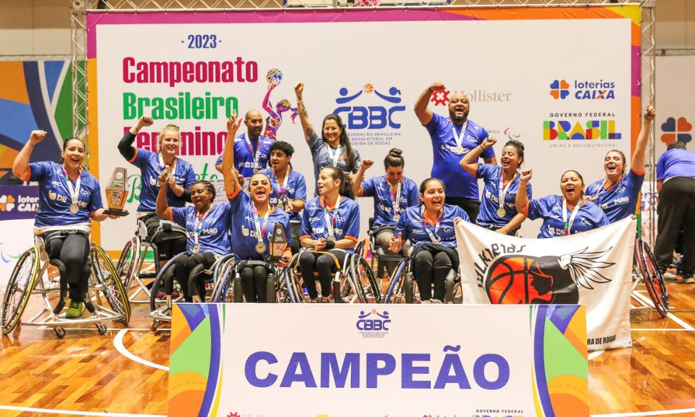 Valkirias, da APP, comemoram título do Campeonato Brasileiro de basquete em cadeira de rodas