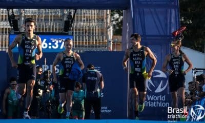 Miguel Hidalgo, Djenyfer Arnold, Antonio Bravo e Vittoria Lopes, equipe de triatlo evento-teste jogos olímpicos paris 2024