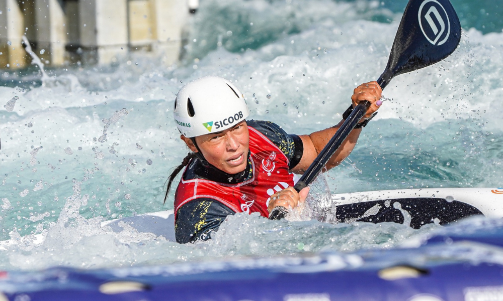 Ana Sátila durante descida na final do Mundial de canoagem slalom