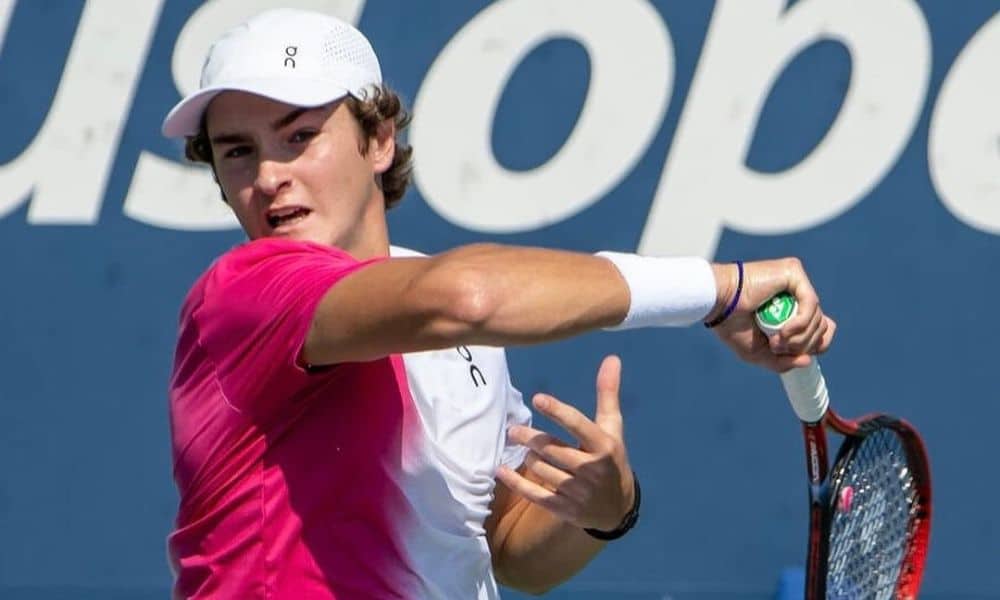 Brasileiro João Fonseca em ação na chave júnior masculina do US Open (Divulgação/ITF Tennis)