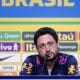 Arthur Elias em sua primeira convocação com a seleção brasileira feminina (Foto: Thais Magalhães/CBF)