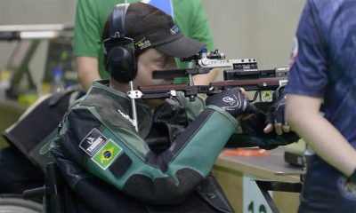 Na imagem, O paulista Alexandre Galgani, que representará o Brasil, durante competição de tiro esportivo paralímpico.