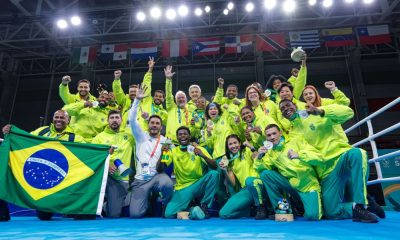 Delegação do boxe comemorar a melhor campanha do Brasil na história dos Jogos Pan-Americanos