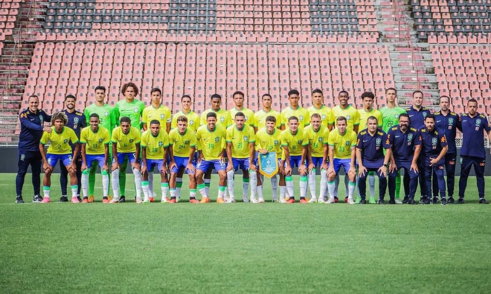 Seleção brasileira que irá representar o país na Copa do Mundo Sub-17 (Foto: Renan Camargo)