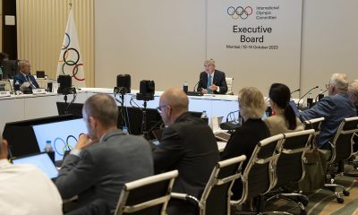 Na imagem, Thomas Bach, presidente do COI, falando da possibilidade de ter Jogos Olímpicos de e-Sports.