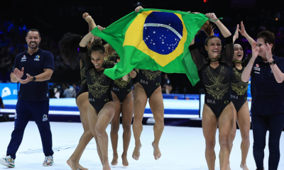 Equipe do Brasil comemora a prata no Mundial de ginástica artística