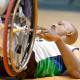 Jogador da seleção brasileira de basquete em cadeira de rodas caído após derrota para a Argentina no Parapan de Santiago-2023