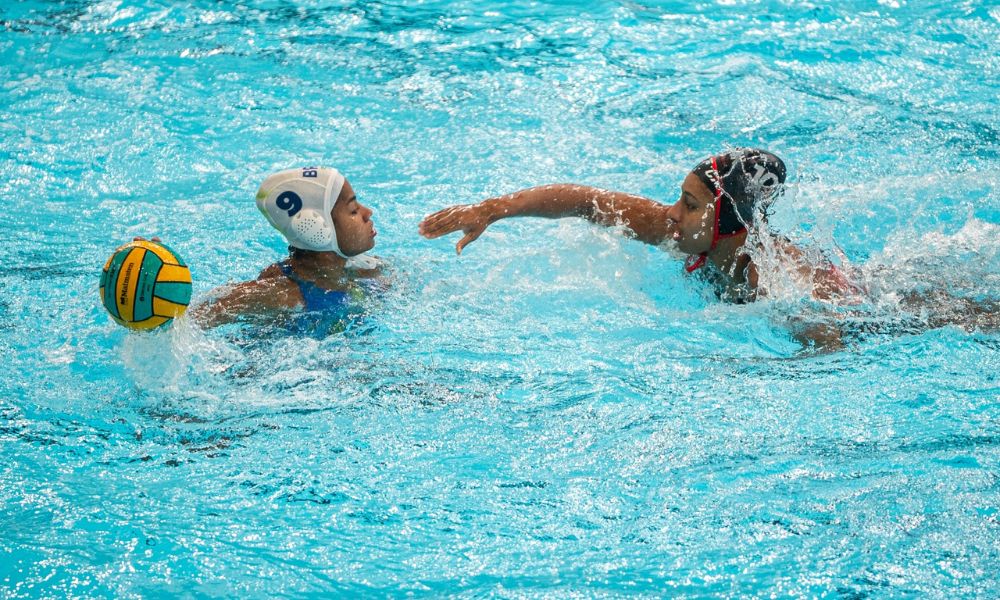 Confronto entre Brasil e Canadá, válido pelo polo aquático feminino nos Jogos Pan-Americanos de Santiago-2023 (Rafael Bello/COB)
