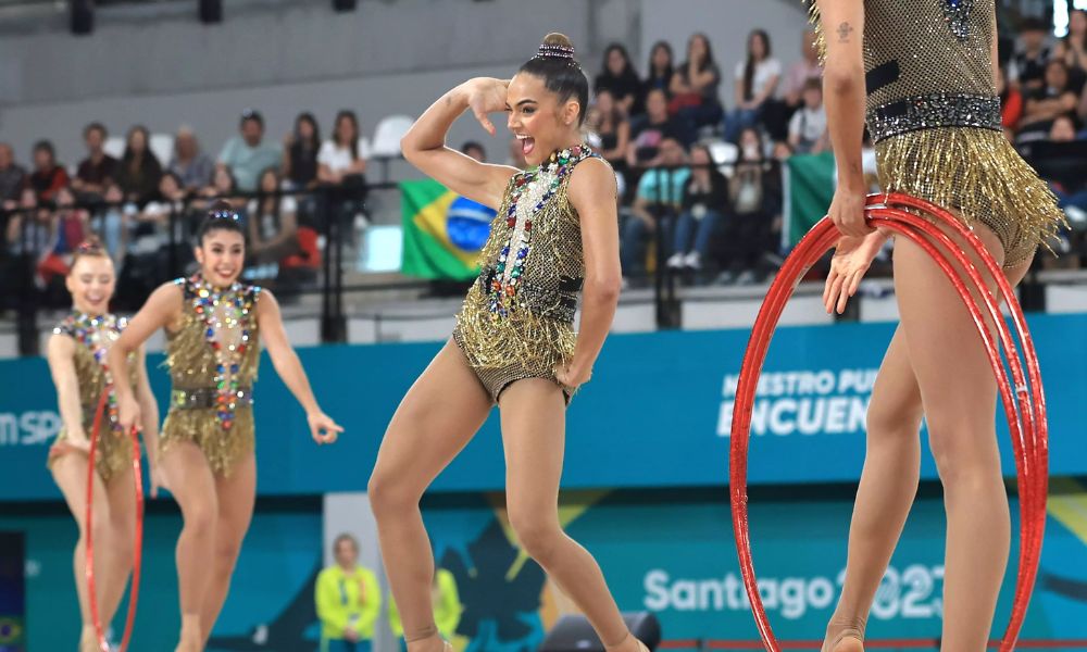 Conjunto da ginástica rítmica, um dos destaques do Brasil nos Jogos Pan-Americanos (Divulgação/COB)