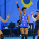 Karen Anjos comemora em jogo Pinheiros x Sesi Bauru pela Superliga Feminina de vôlei