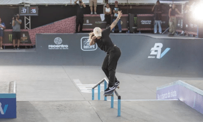 Pâmela Rosa em ação no STU National Recife no skate street; Lucas Rabelo