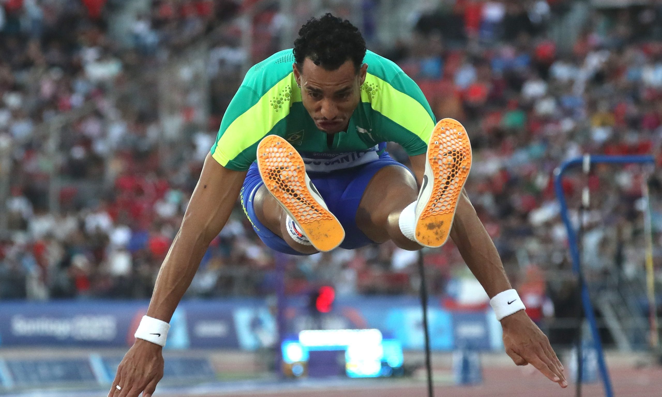 Almir Júnior medalha de prata salto triplo jogos pan-americanos santiago 2023