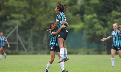 Gurias gremistas - time sub17 de futebol feminino do grêmio