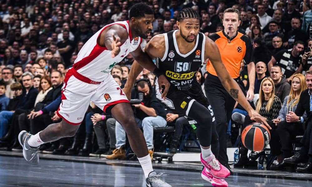 Bruno Caboclo, brasileiro em ação na EuroLeague (Reprodução/Twitter/@PartizanBC)