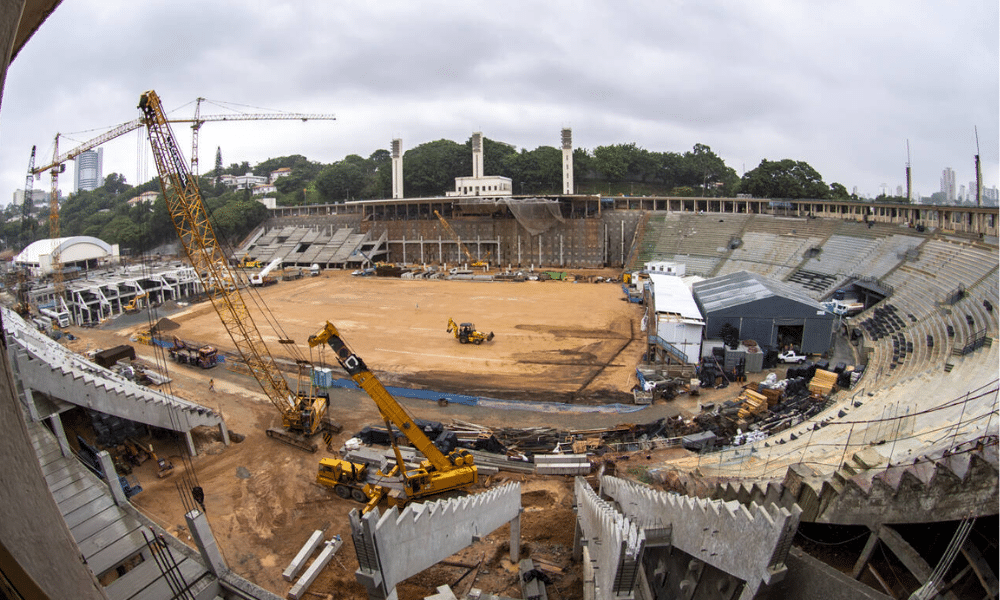 Estádio do Pacaembu em obras para receber a Copinha
