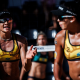 Tainá e Victoria durante disputa do Challenge de Nuvali do Circuito Mundial de vôlei de praia