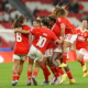 Jogadoras do Benfica comemoram gol na Champions League de futebol feminino