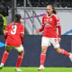 Nycole comemora gol pelo Benfica na Champions League de futebol feminino