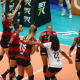 Jogadoras do Sesc Flamengo comemoram ponto contra o Osasco na Superliga Feminina tabela copa brasil de vôlei feminino
