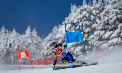 Alice Padilha em ação no slalom gigante do esqui alpino nos Jogos Olímpicos de Inverno da Juventude de Gangwon-2024
