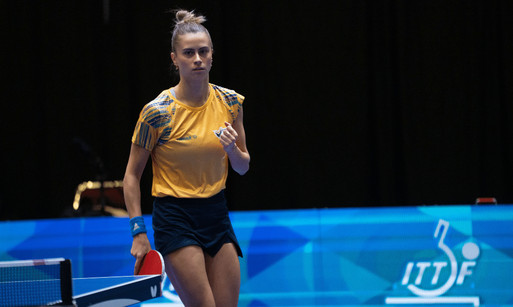 Bruna Takahashi durante Copa Pan-Americana de tênis de mesa