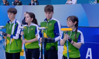 Equipe do Brasil de curling em ação no Jogos Olímpicos de Gangwon-2024 (Divulgação/CBDG)
