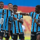 Jogadores do Grêmio homenageiam colega após segundo gol feito na Copinha