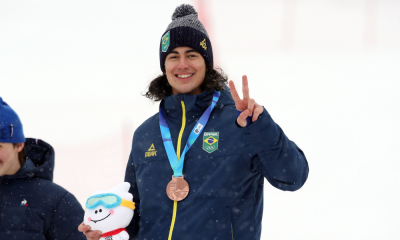 Zion Berthonico com a medalha de bronze no snowboard dos Jogos Olímpicos de Inverno da Juventude Gangwon-2024