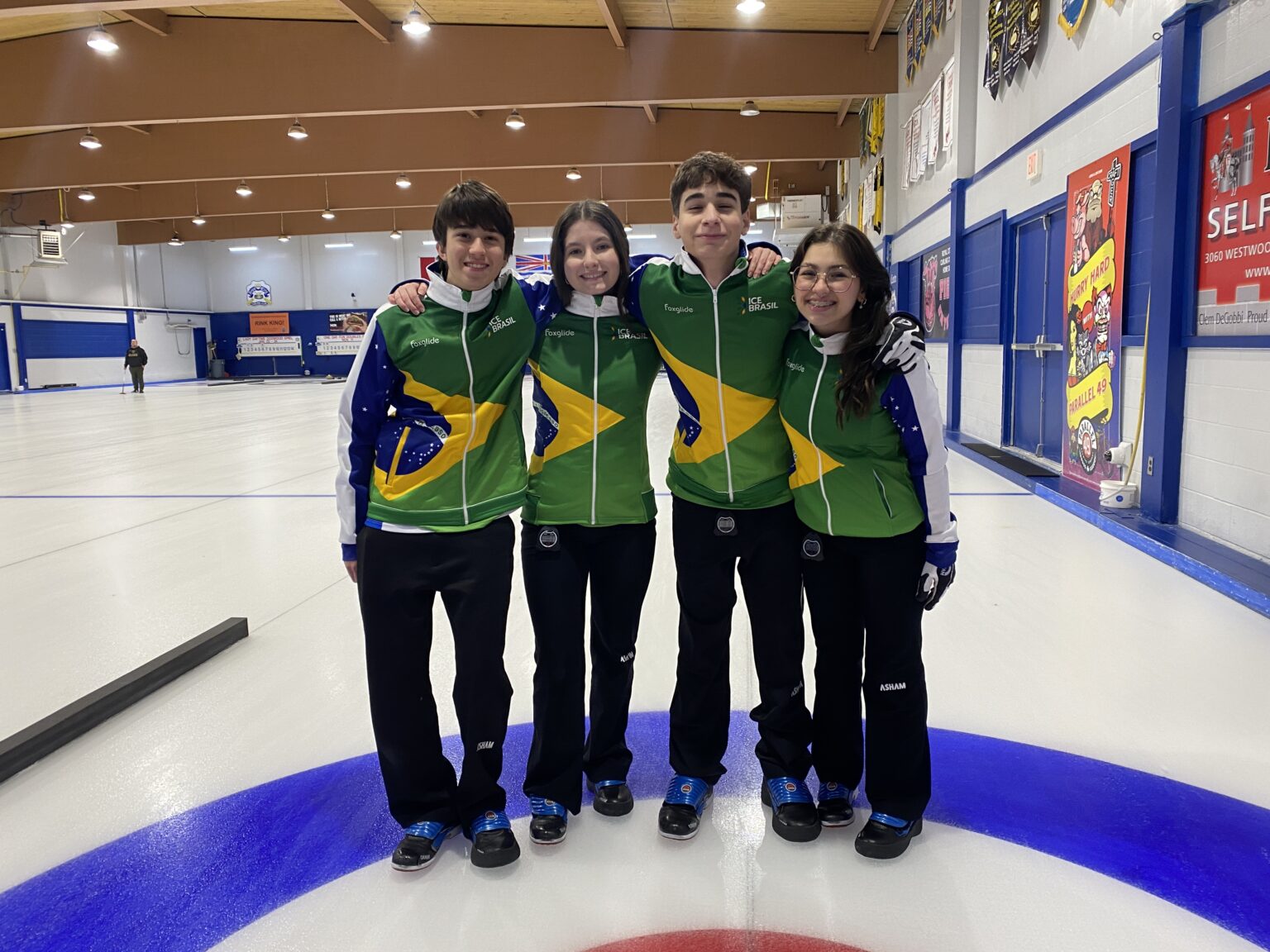 Equipe do Brasil no curling dos Jogos Olímpicos de Inverno da Juventude de Gangwon-2024