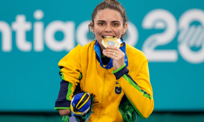 Silvana Fernandes nos Jogos Pan-Americanos de Santiago com sua medalha de ouro