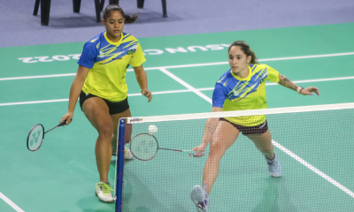 Jaqueline e Samia Lima em ação no Fajr Iran International Challenge de badminton; e Juliana Viana
