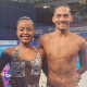 Anna Veloso e Bernardo Santos pousam para foto na prova de dueto misto do nado artístico no Mundial de Esportes Aquáticos em Doha